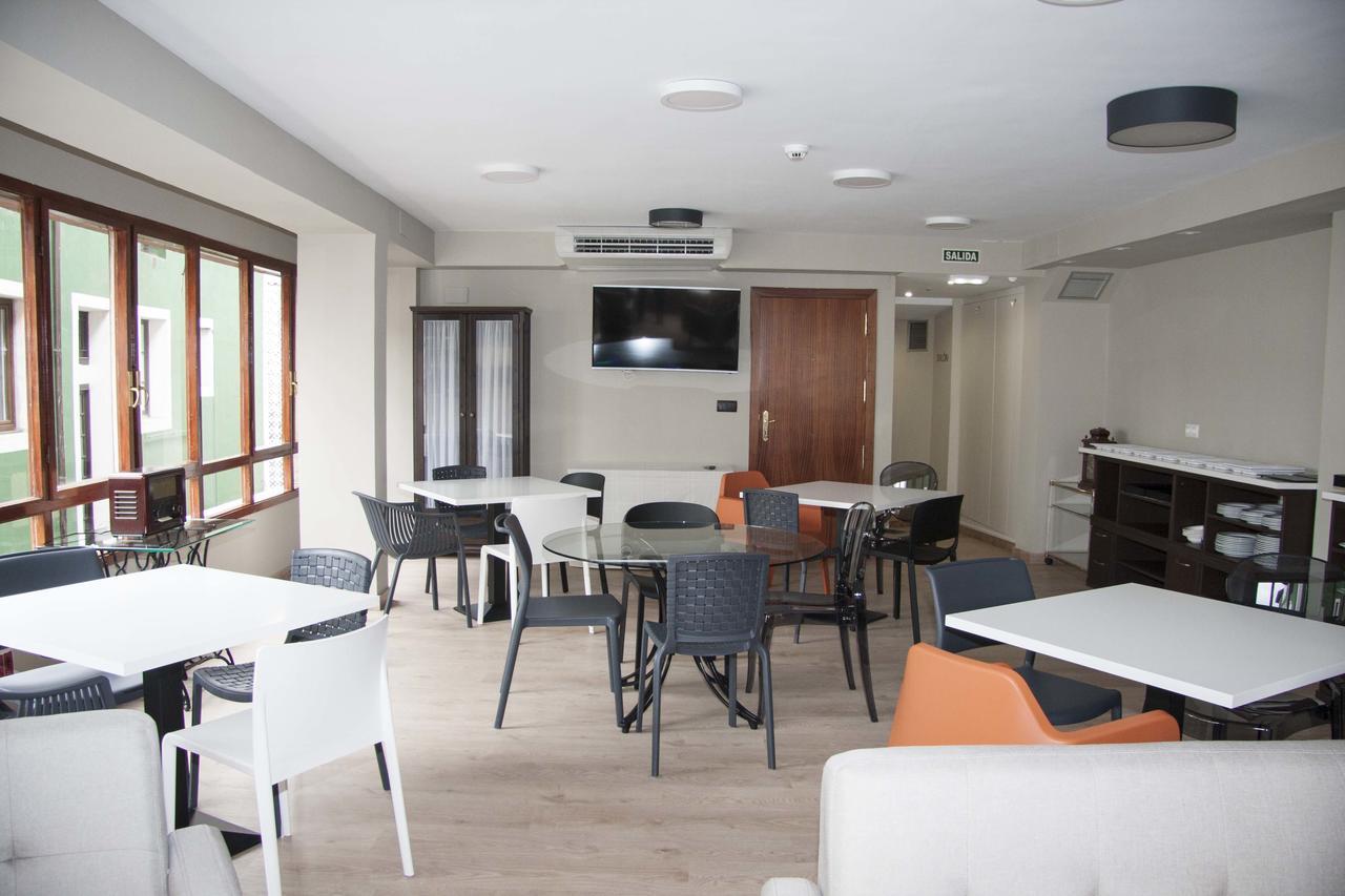 Hotel Areces Градо Экстерьер фото