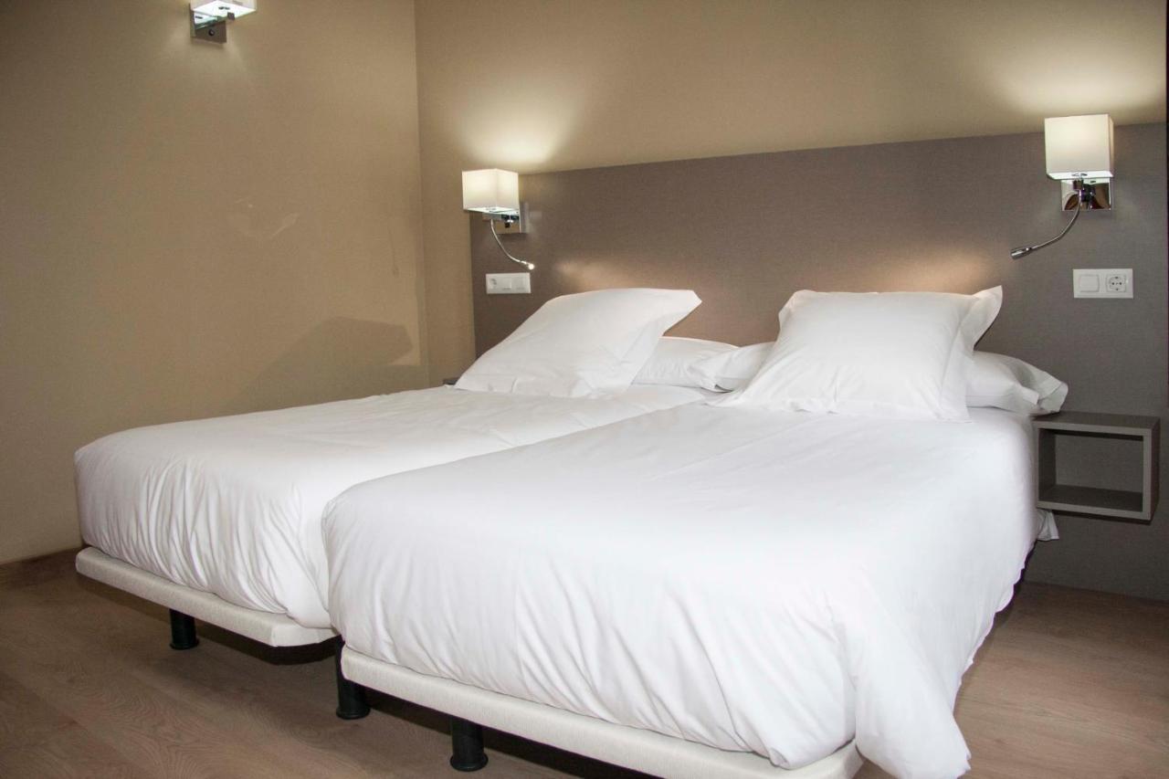Hotel Areces Градо Экстерьер фото